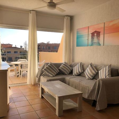 Limnaria Gardens - 1 Bedroom, Sunny Apartment With Stunning Pool Views Pafos Dış mekan fotoğraf